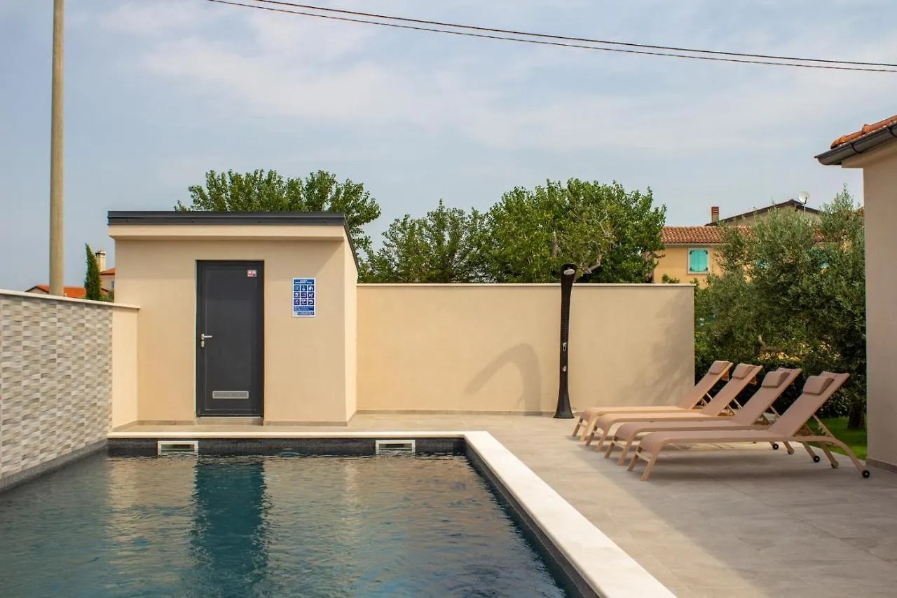 Amazing Villa Ani With Pool & Whirpool Near The Beach - Wiibuk 풀라 크로아티아